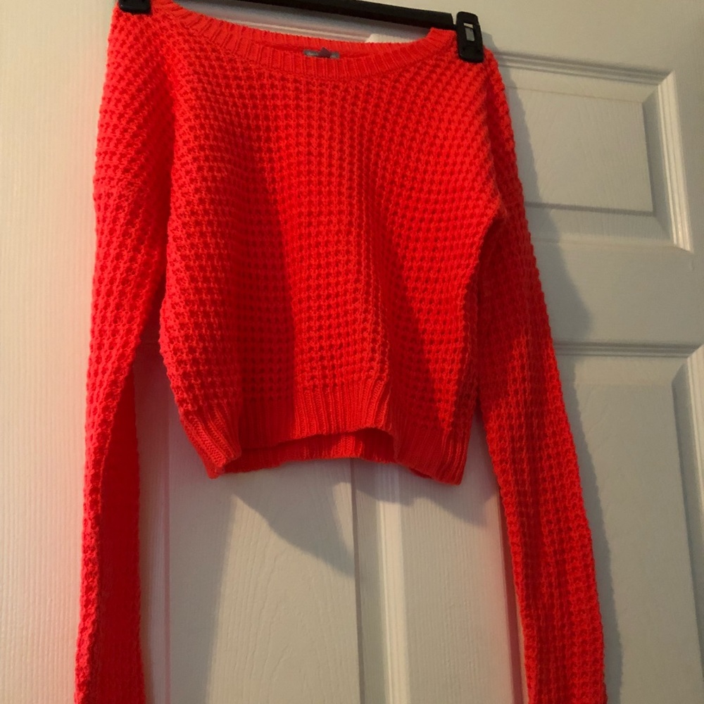 T Shirt- cardigan sweater